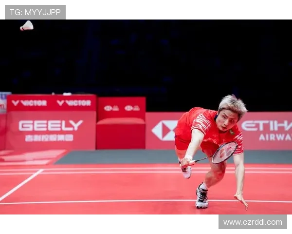 石宇奇伤退失冠大马赛男单亚军